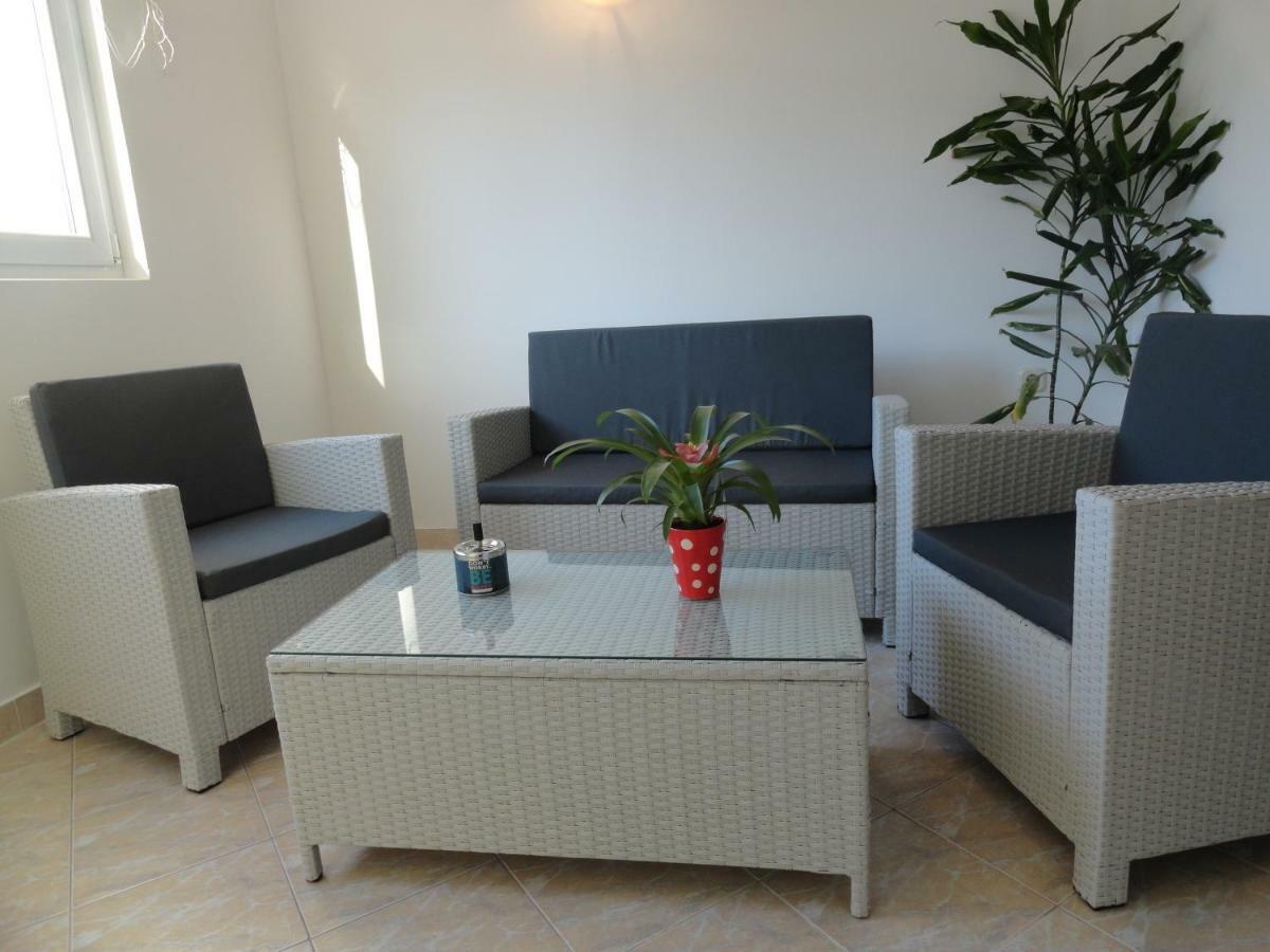 מאקרסקה Apartments Anica 2 מראה חיצוני תמונה