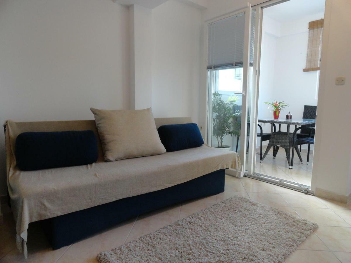 מאקרסקה Apartments Anica 2 מראה חיצוני תמונה